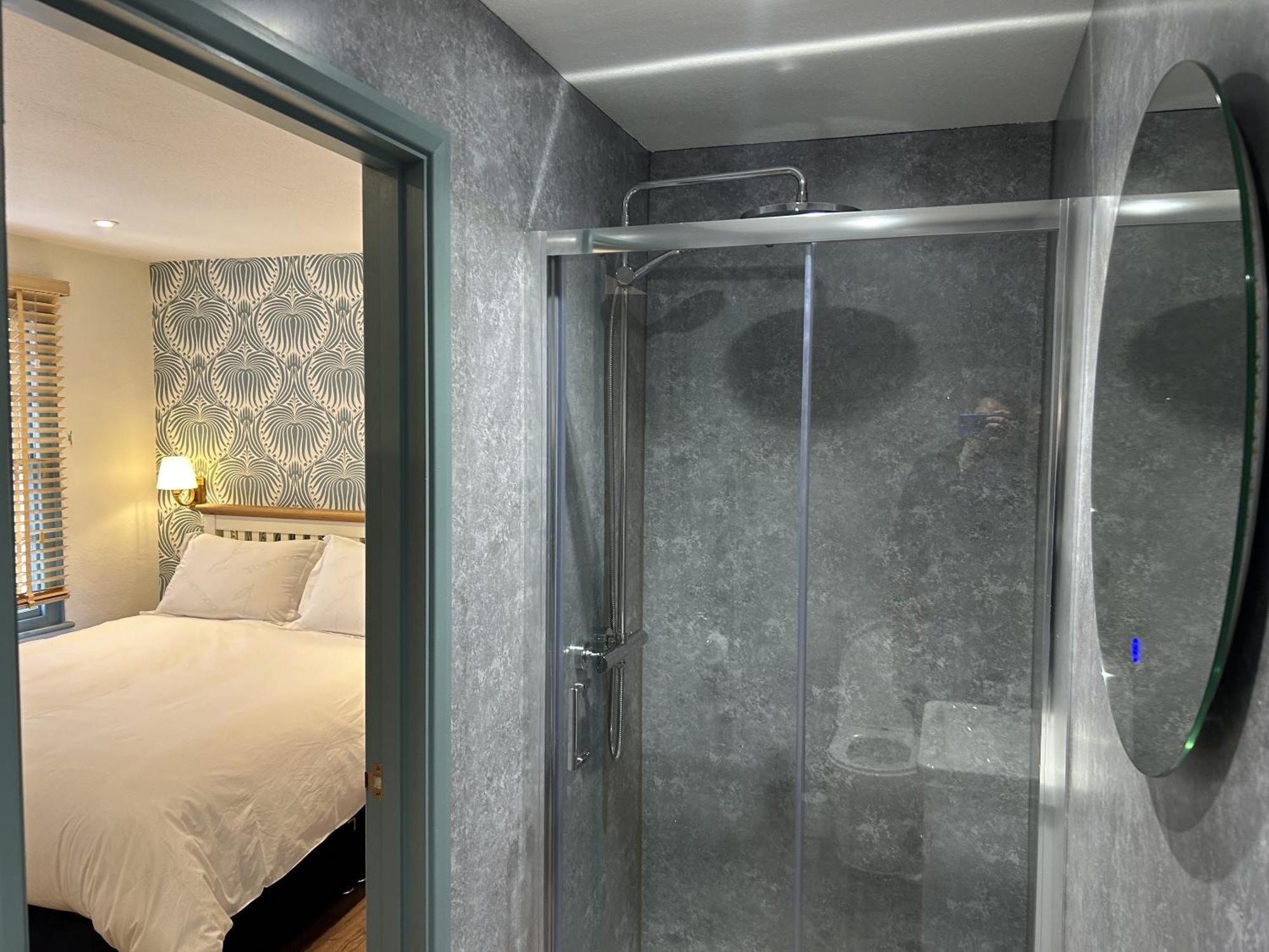 Hotel The Ship Chelmsford Pokoj fotografie